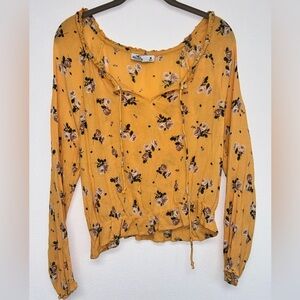 Hollister Yellow Floral Long sleeve Top M​​
